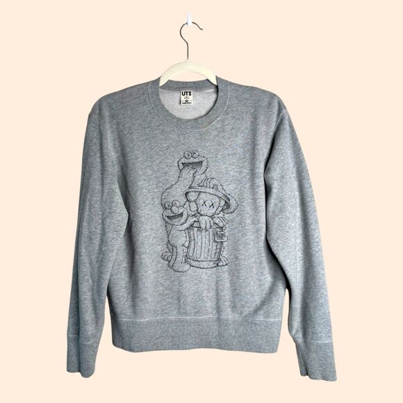 KAWS x Uniqlo Sesame Street Sweatshirt - Picture 1 of 7